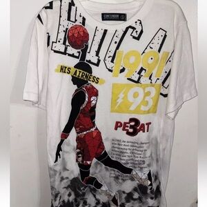 Vintage-  contender 3 peat Micheal Jordan tee shirt, Like New!Chicago Bulls1993